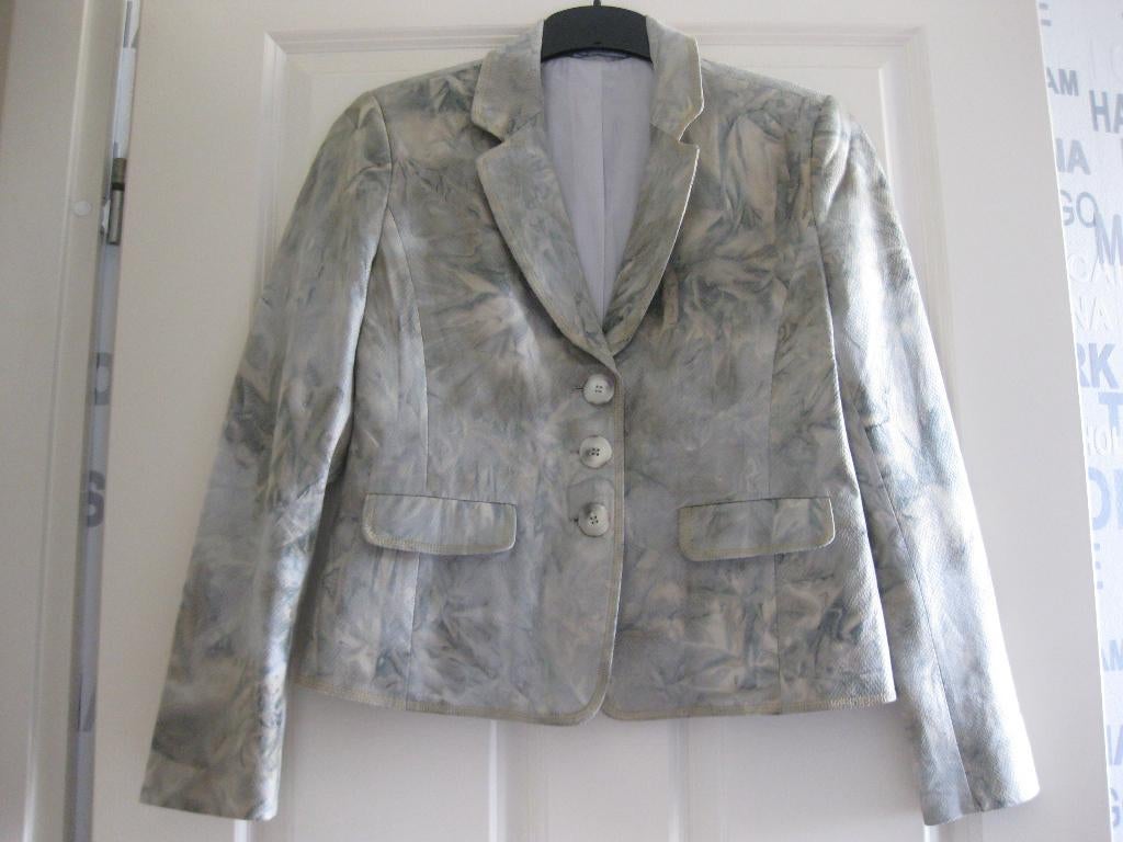 Nieuwe suedine blazer van B Three, maat 40, Maat 38/40 (M), Verzenden, Beige, Nieuw