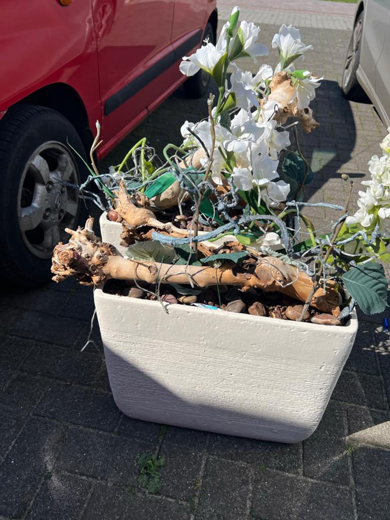 2x Decoratieve Bloembak met Kunstbloemen en Hout, Tuin en Terras, Ophalen, Gebruikt, Minder dan 30 cm, Binnen