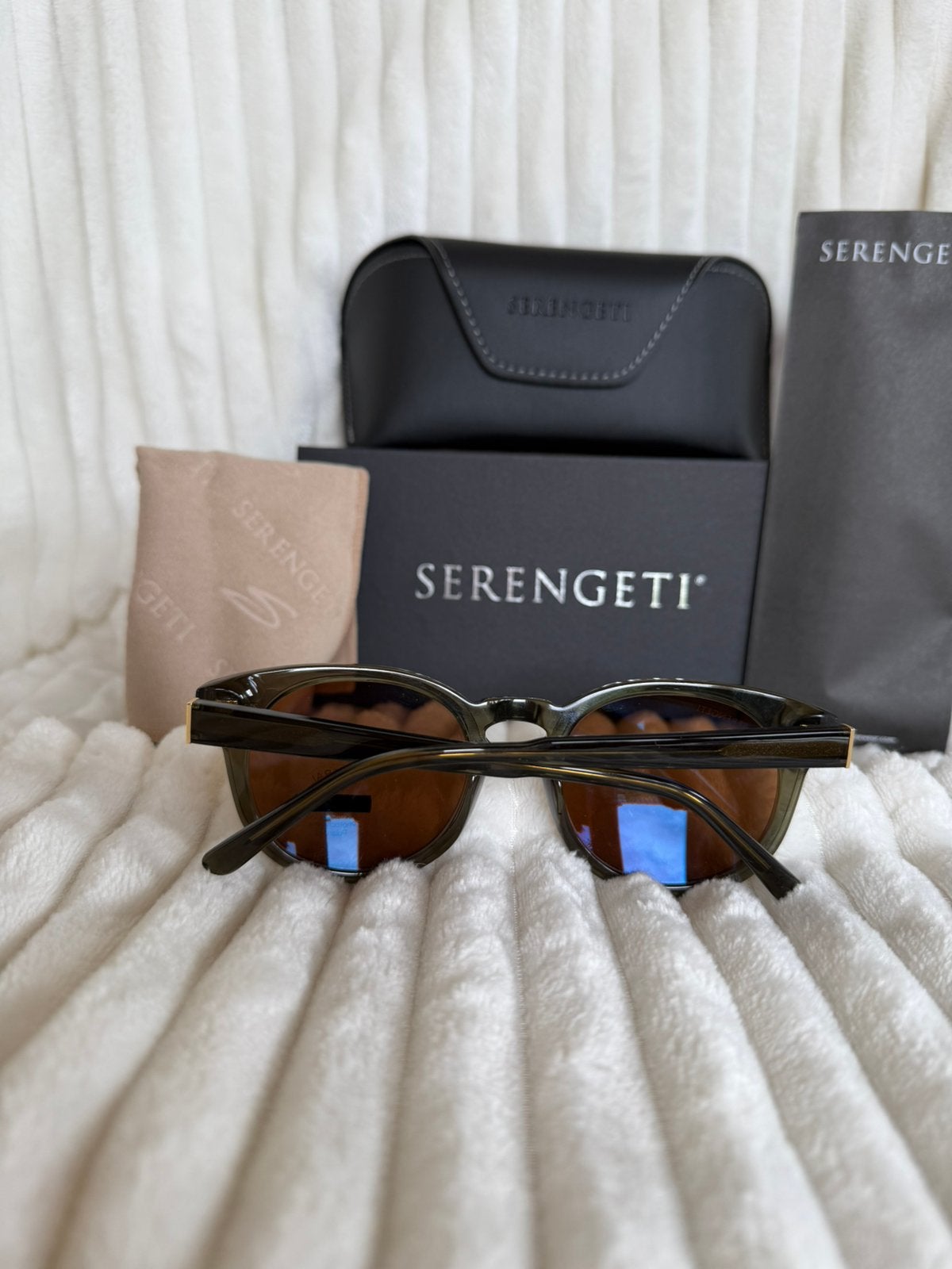 Serengeti Havah SS574004 incl garantie en btw-factuur, Zonnebril, Verzenden, Nieuw, Nvt