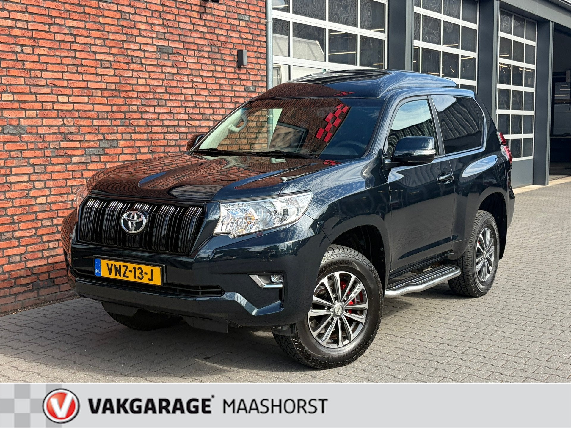 Toyota Land Cruiser 2.8 D-4D-F Comfort High Roof Blind Van 3, Auto's, Gebruikt, Euro 6, 4 cilinders, 14 km/l