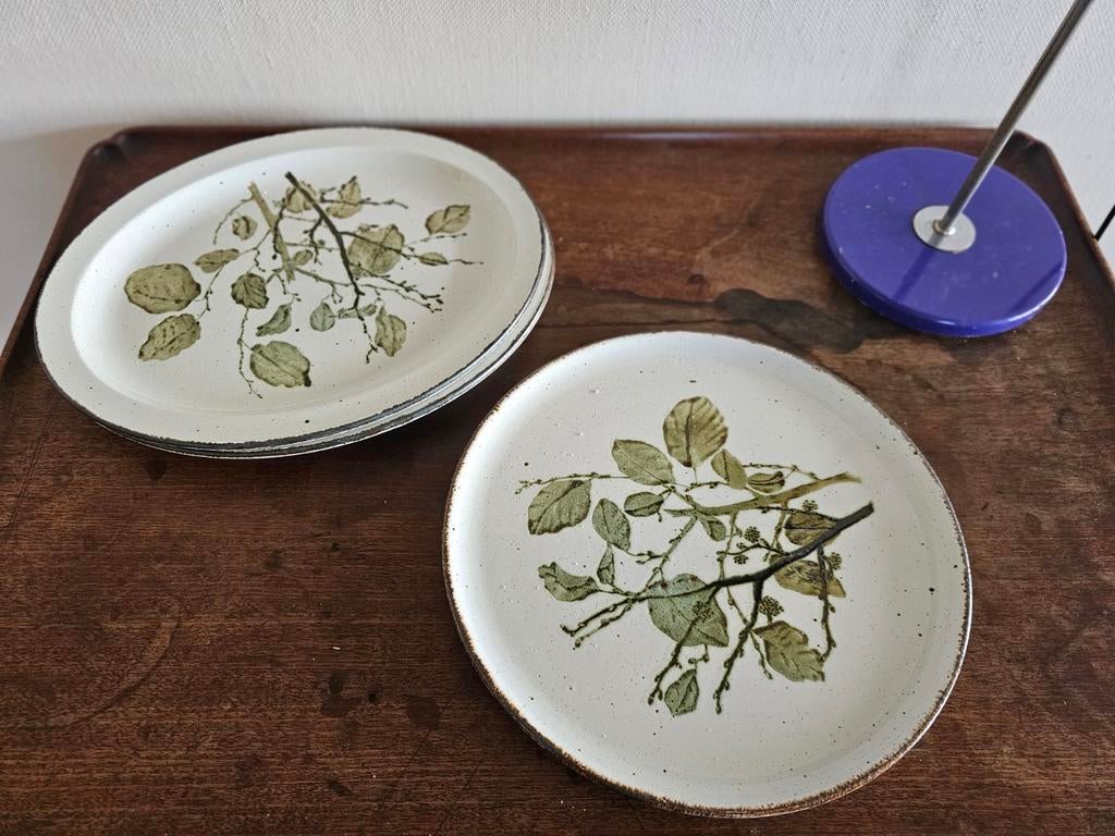 Wedgwood Stonehenge 'Green Leaves' taartschep rond, Ophalen, Zo goed als nieuw, Porselein, Bord of Schaal