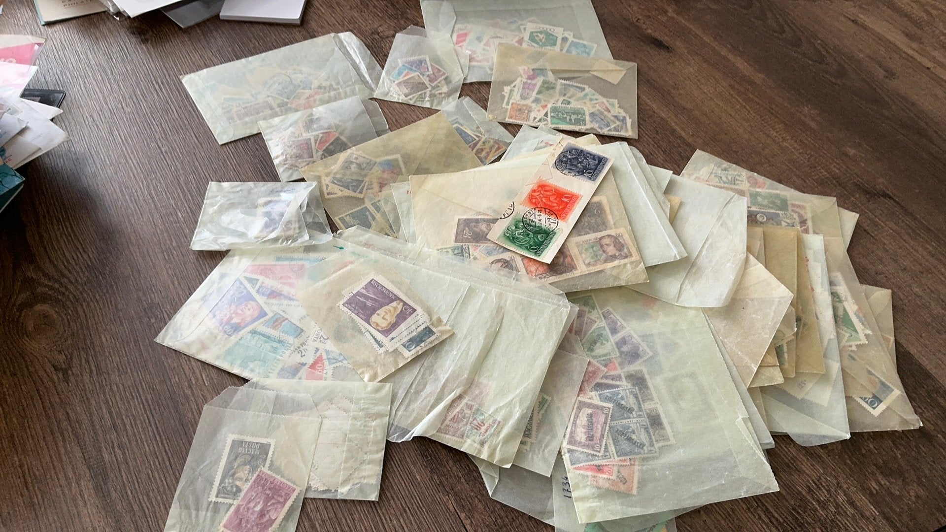 Uitzoeker Hongarije in zakjes, Postzegels en Munten, Postzegels | Volle albums en Verzamelingen, Ophalen of Verzenden, Buitenland