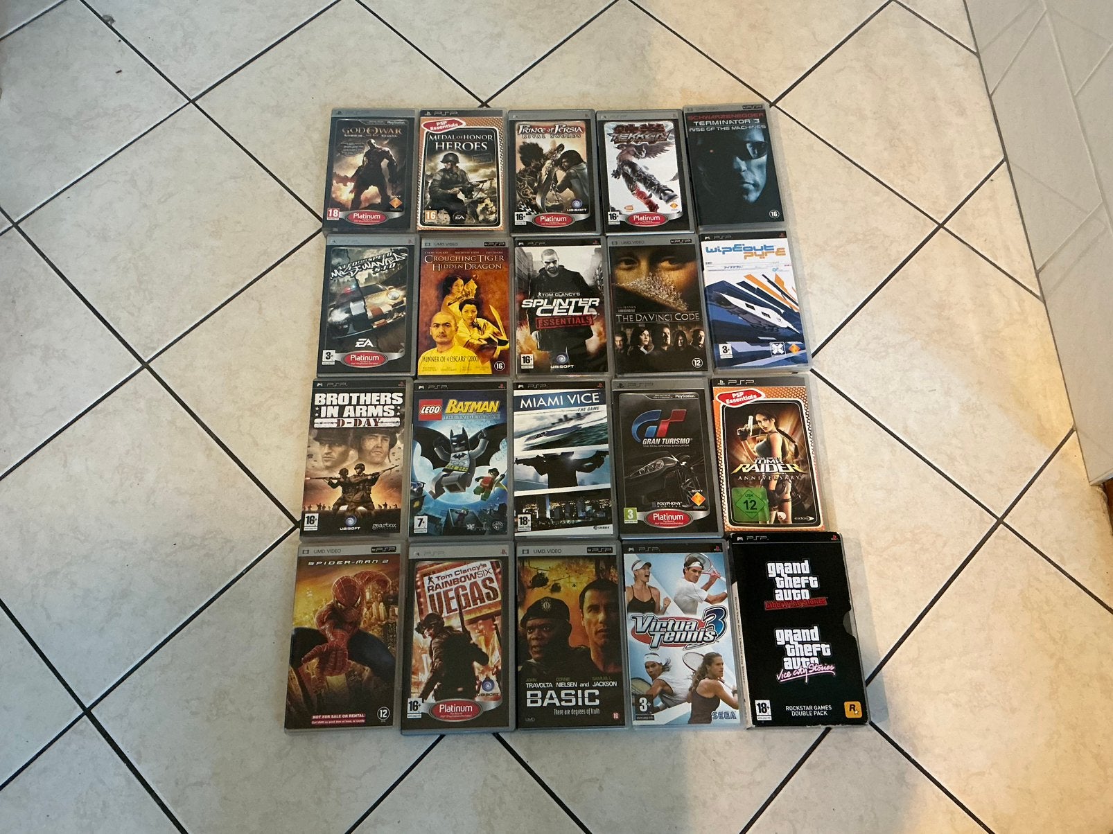 PSP games, Ophalen of Verzenden, Zo goed als nieuw, PSP