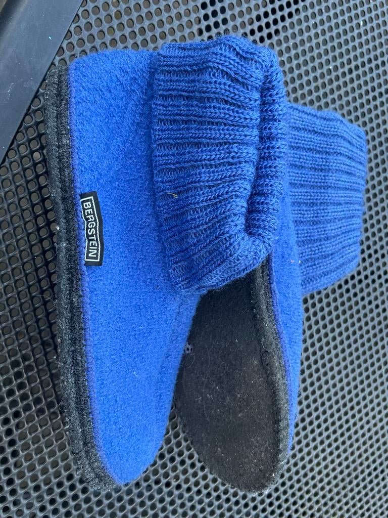 Bergstein wollen sloffen - Maat 35 - Blauw, Kinderen en Baby's, Kinderkleding | Schoenen en Sokken, Ophalen of Verzenden, Gebruikt