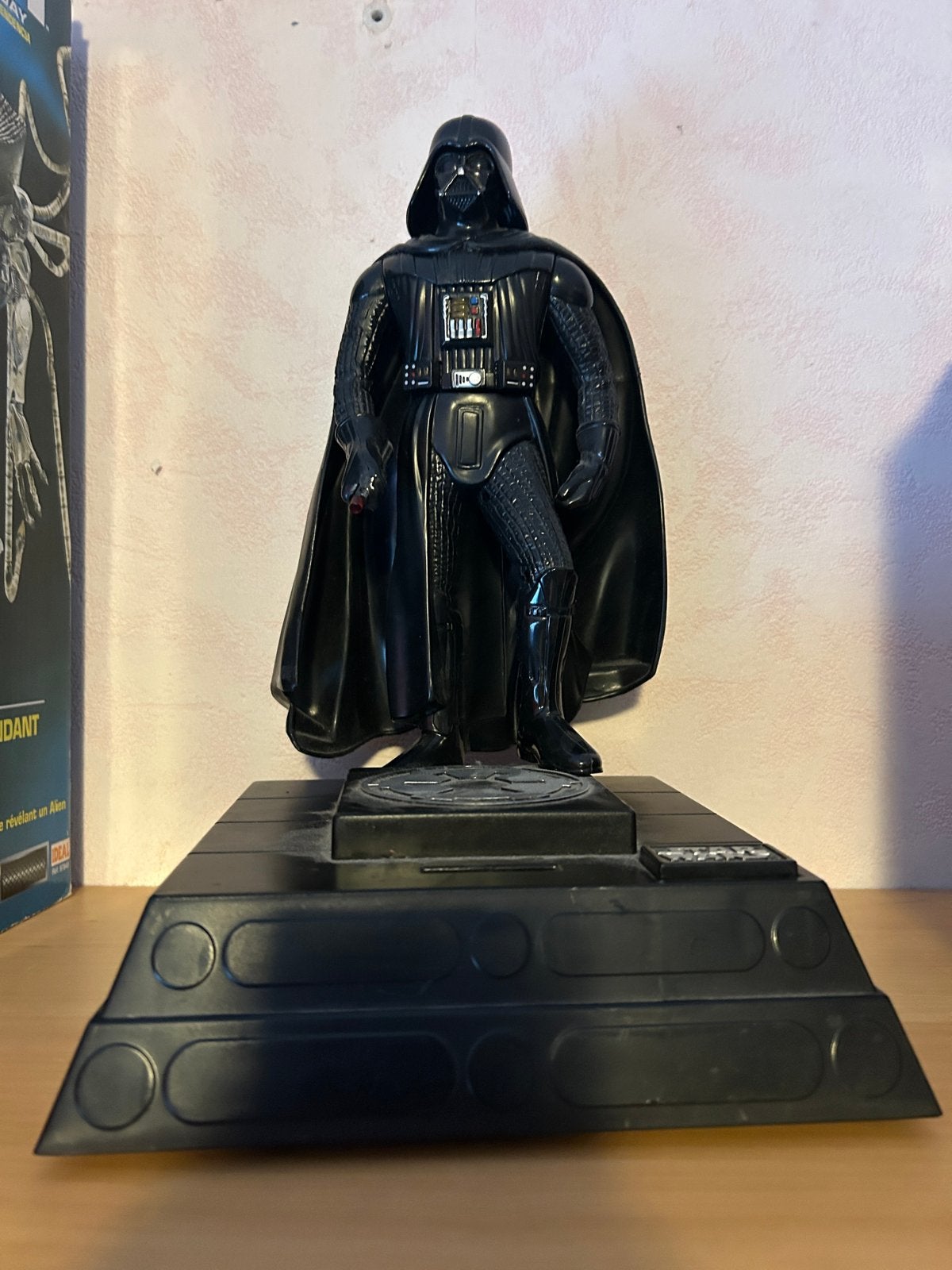 Star Wars Darth Vader Figuur met Licht en Geluid (1996), Ophalen of Verzenden, Gebruikt