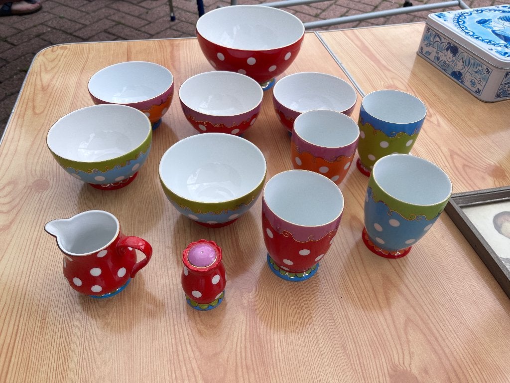 Set oilily schaaltjes mokken, Ophalen, Zo goed als nieuw, Overige stijlen, Kop(pen) en/of Schotel(s)