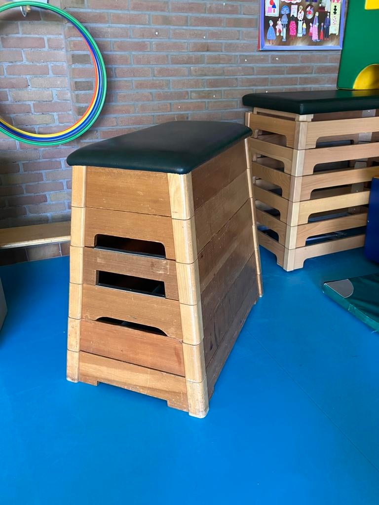 Vintage gymkast turnkast kleutermateriaal, Ophalen, Gebruikt