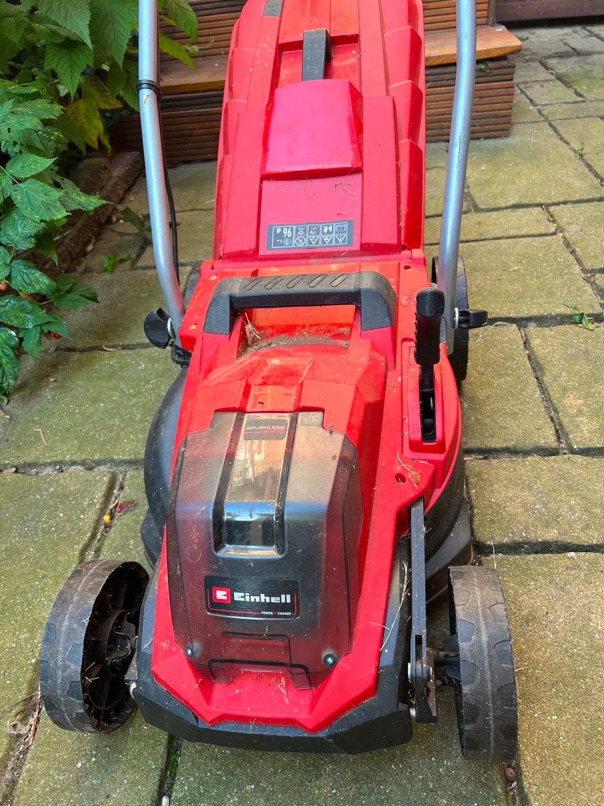 Einhell Grasmaaier met 3 Accu’s en Lader, Cirkelmaaier, Gebruikt, Accu-grasmaaier, Ophalen of Verzenden