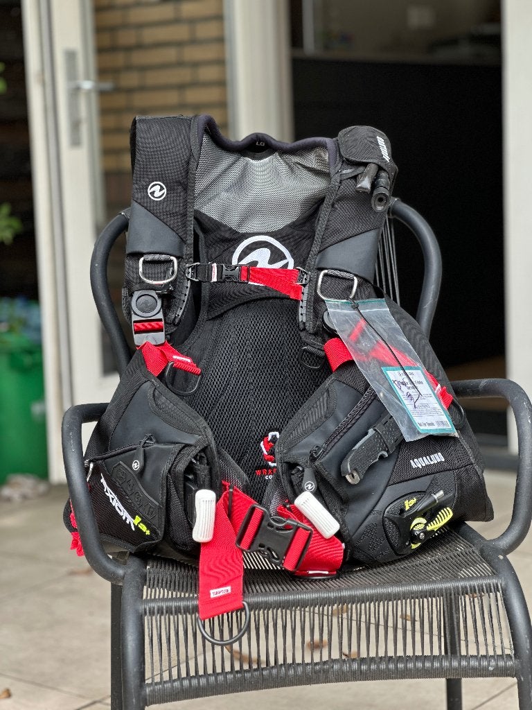 Aqualung Axiom iX3+ BCD heren maat LG als nieuw, Watersport en Boten, Duiken, Ophalen of Verzenden, Zo goed als nieuw, Trimvest of Wing