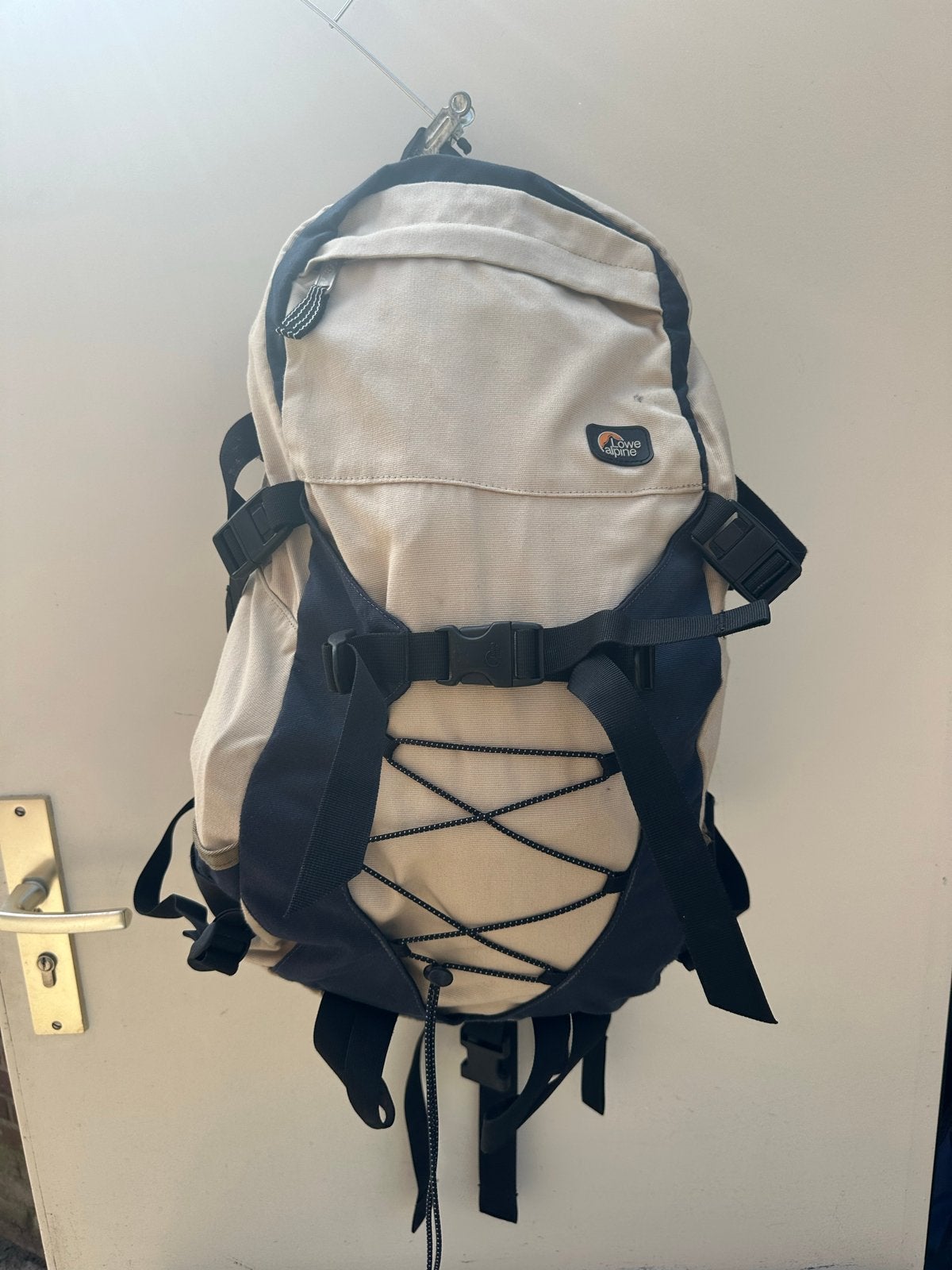 Lowe Alpine Rugzak - Ideaal voor Trekking en Reizen, Gebruikt, 25 tot 40 cm, Ophalen of Verzenden, Trekking