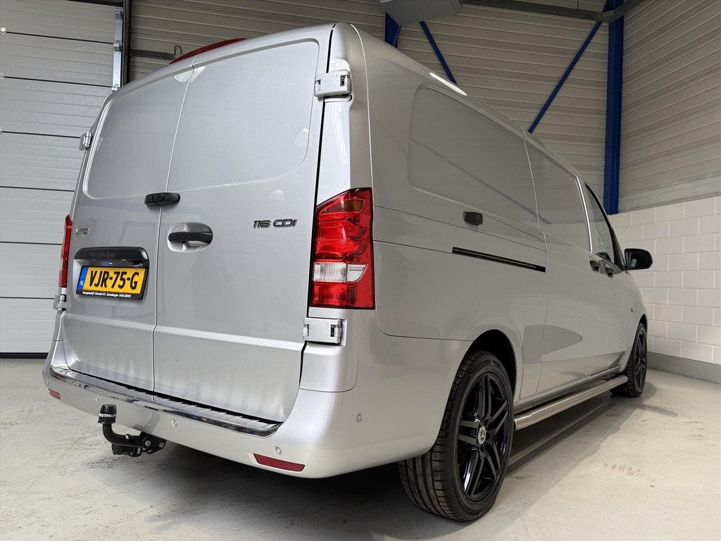 Mercedes-Benz Vito 2.2D 164pk Camera, Cruise,19 Inch, MARGE,, Auto's, Keurmerk '100% Onderhouden', Euro 5, Gebruikt, Zwart