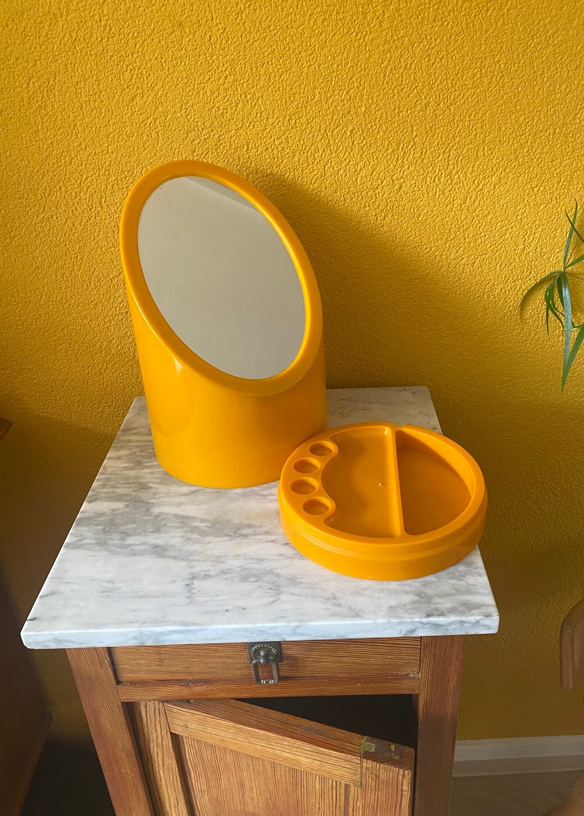 Vintage Lippenstift spiegel /  lipstick mirror jaren 70, Minder dan 50 cm, Gebruikt, Verzenden, Rond