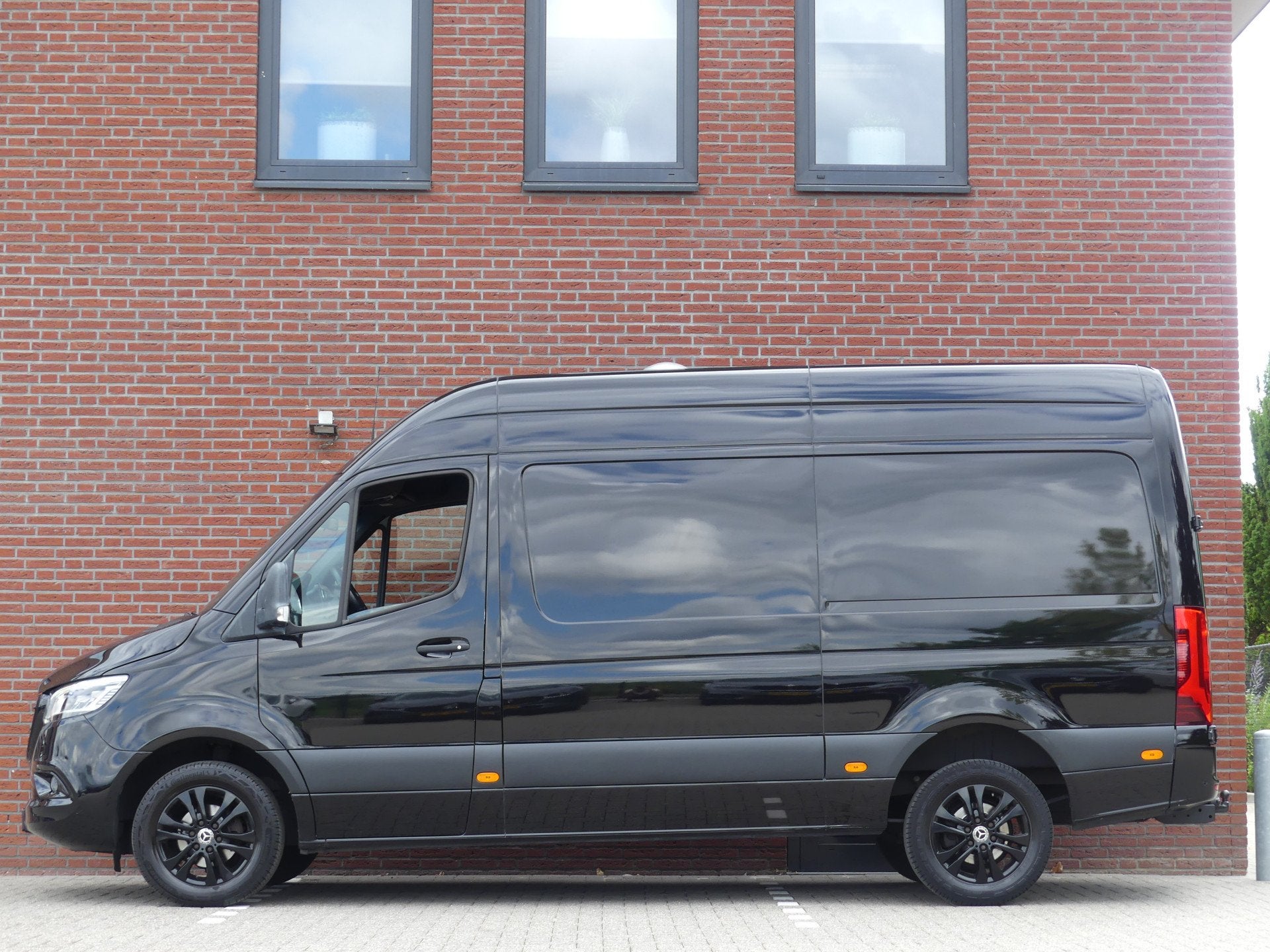 Mercedes-Benz Sprinter 319 CDI V6 3500KG Trekgewicht LED/LEE, Auto's, Automaat, Achterwielaandrijving, Gebruikt, Euro 6