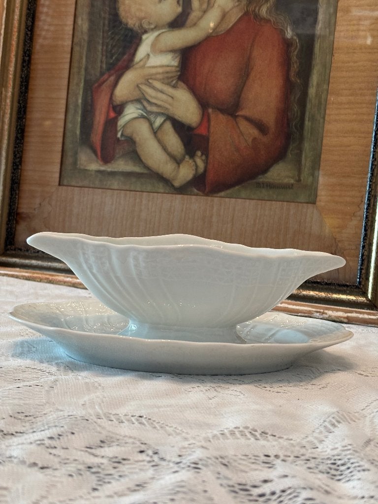 Vintage sauskom juskom Hutschenreuter Germany, Ophalen of Verzenden, Porselein, Overige stijlen, Kom(men)