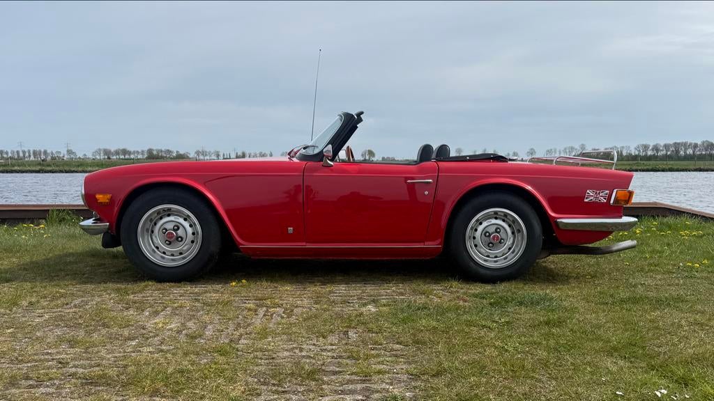 Triumph TR6 2.5 1972 Rood overdrive., Auto's, Triumph, TR6, Cabriolet, 2498 cc, Handgeschakeld