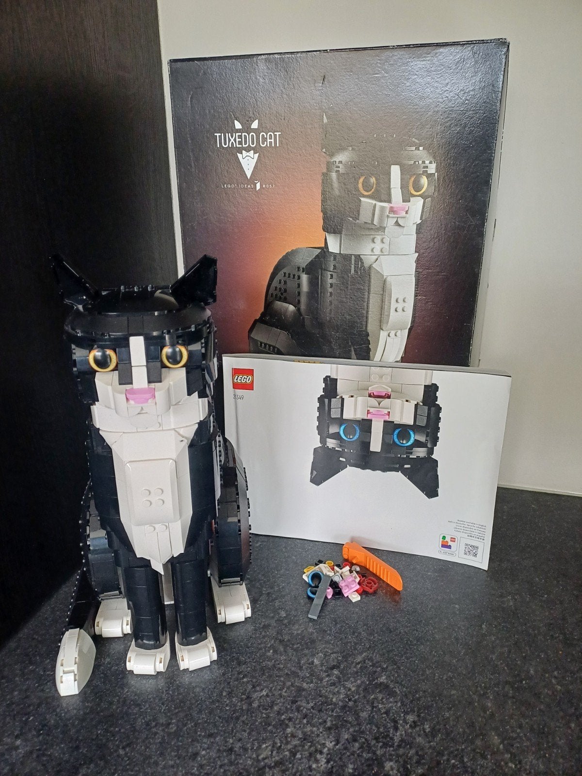 LEGO Ideas 21349 Zwart-witte Kat (Tuxedo Cat), Kinderen en Baby's, Speelgoed | Duplo en Lego, Ophalen, Lego, Compleet, Complete set