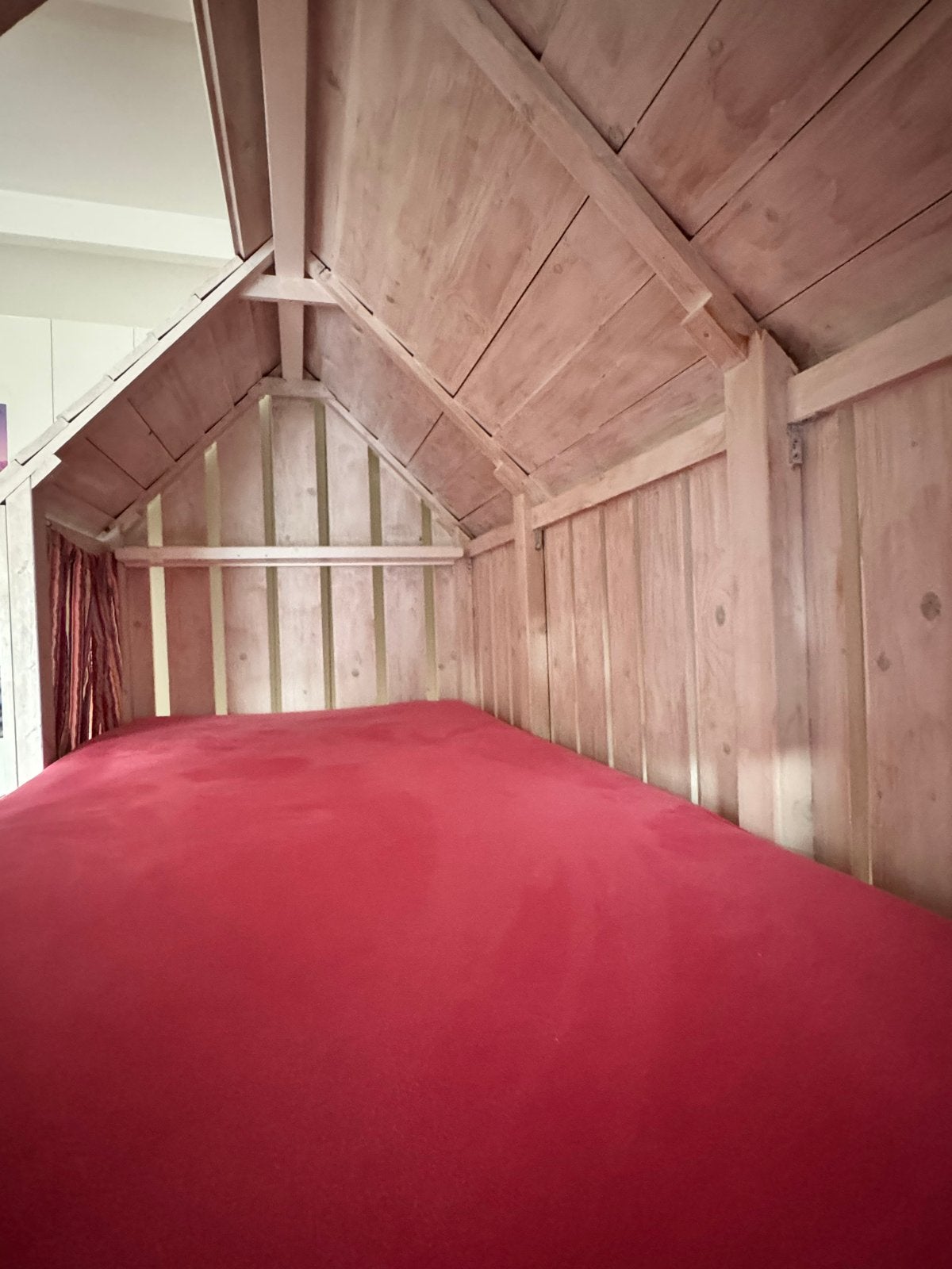 Foto 8 van Uniek Huisjesbed / Hoogslaper voor Kinderkamer