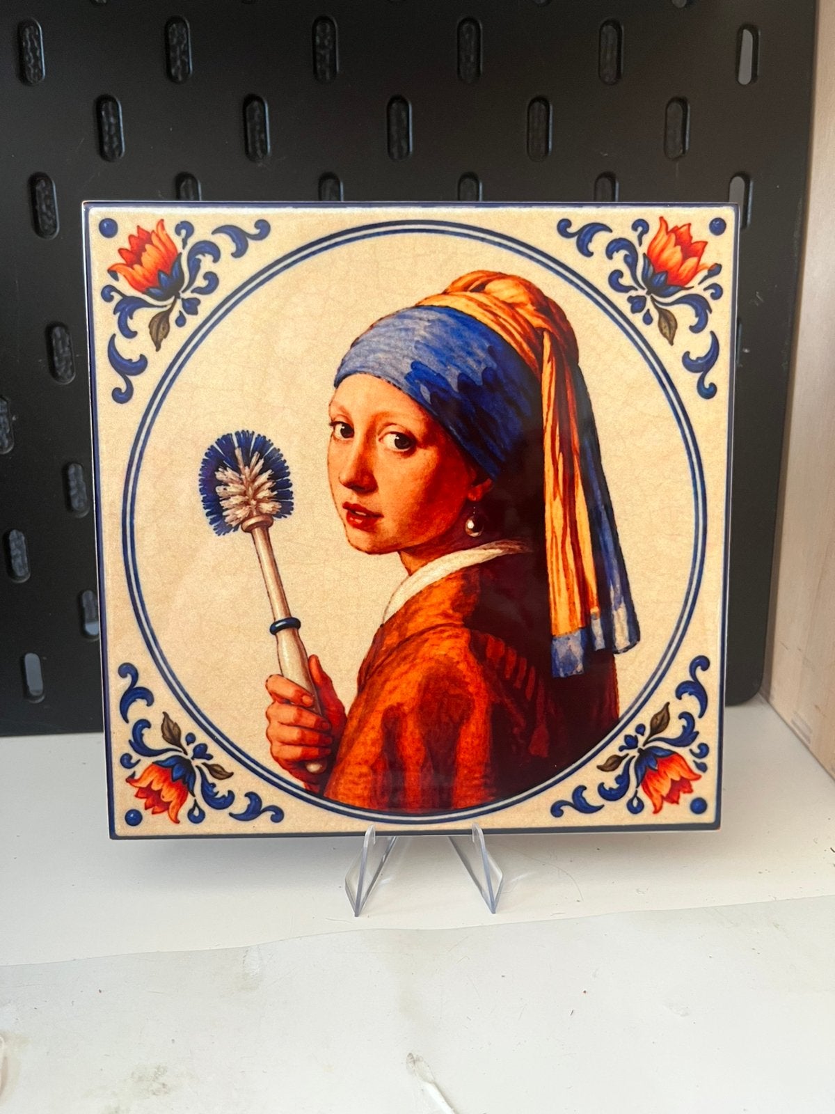 Tegeltje meisje met de parel wc borstel, Ophalen of Verzenden, Nieuw