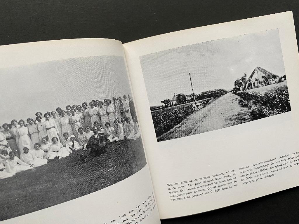 Terschelling Vroeger Deel 1 & 2 (Deel 1 & 2 in één band.), Ophalen of Verzenden, 20e eeuw of later, Zo goed als nieuw