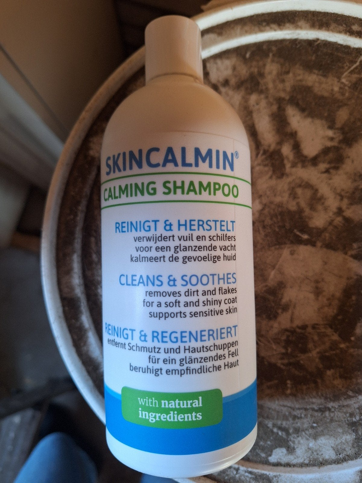 Nieuwe fles skincalmin shampoo, Dieren en Toebehoren, Ophalen of Verzenden, Nieuw