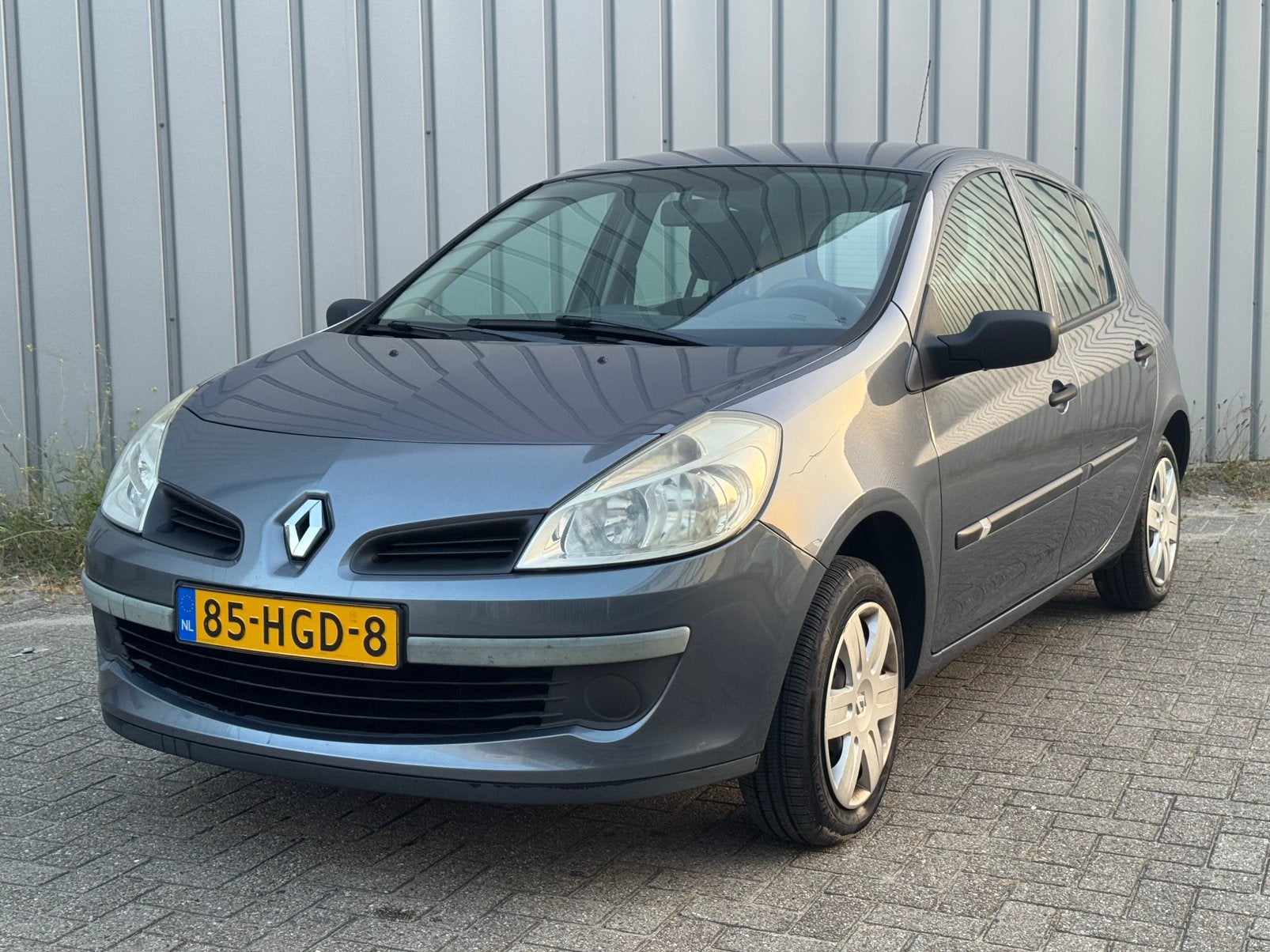 Renault Clio 1.2 Expression 5Deurs/Airco/Elramen/nieuw APK ., Auto's, Voorwielaandrijving, 74 pk, Zwart, 4 cilinders