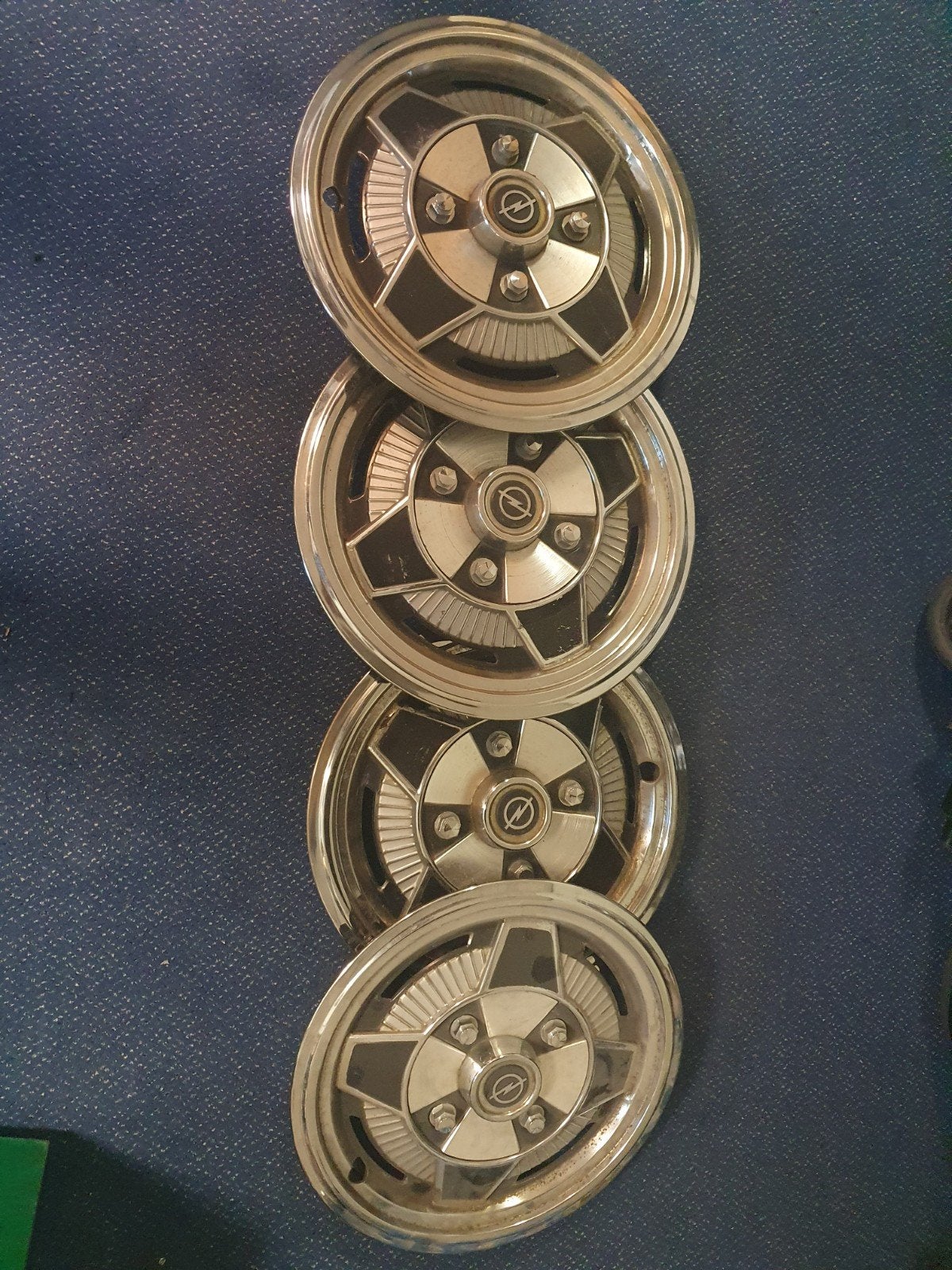 Opel oldtimer wieldoppen Ascona manta kaddet, Ophalen of Verzenden