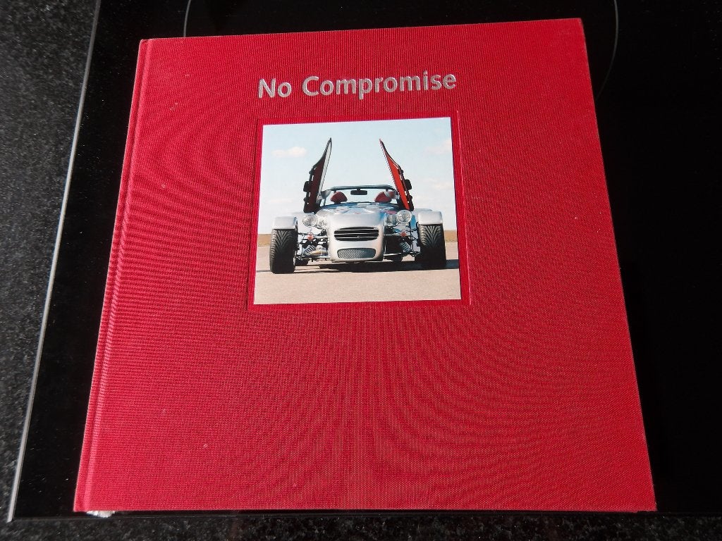 No Compromise - Boek over Donkervoort, Onbekend, Ophalen of Verzenden, Zo goed als nieuw, Overige merken