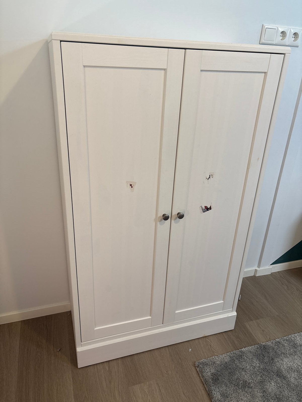 Mooie nog goede witte kledingkast met planken, Ophalen, 100 tot 150 cm, 50 tot 100 cm, Zo goed als nieuw