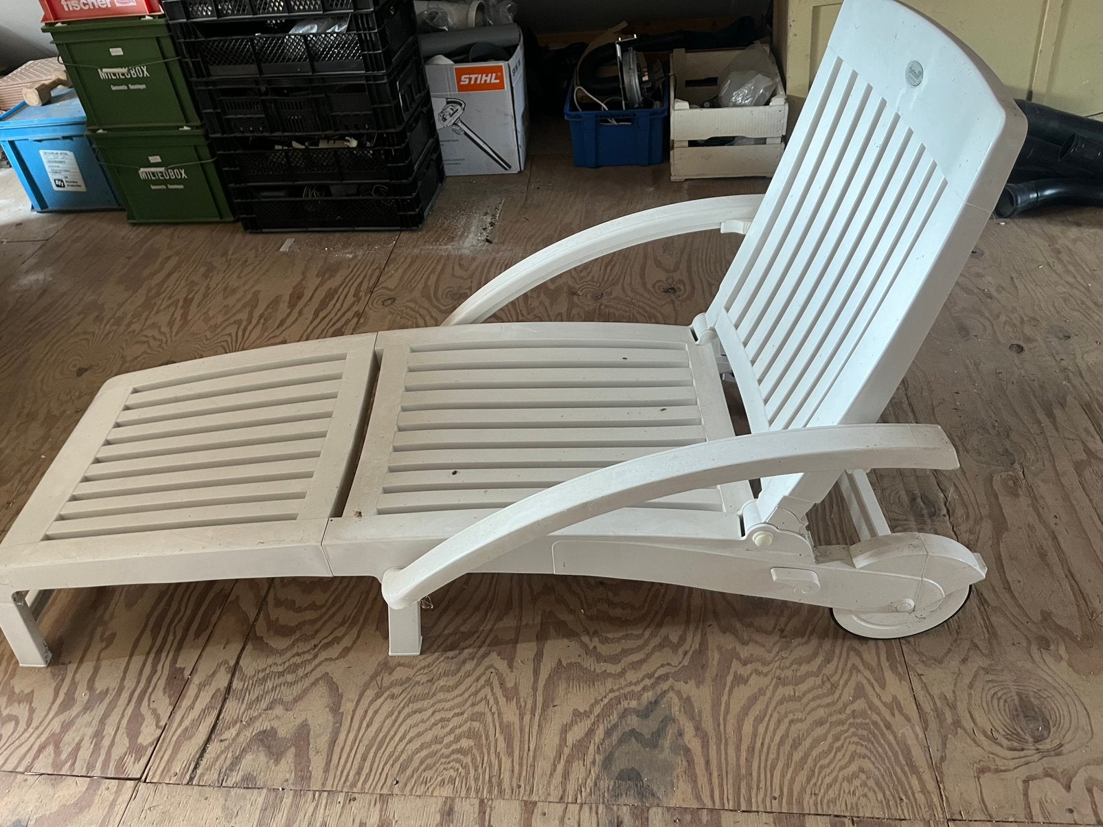 Te koop  hartman ligbed met wielen, Ophalen, Gebruikt, Kunststof