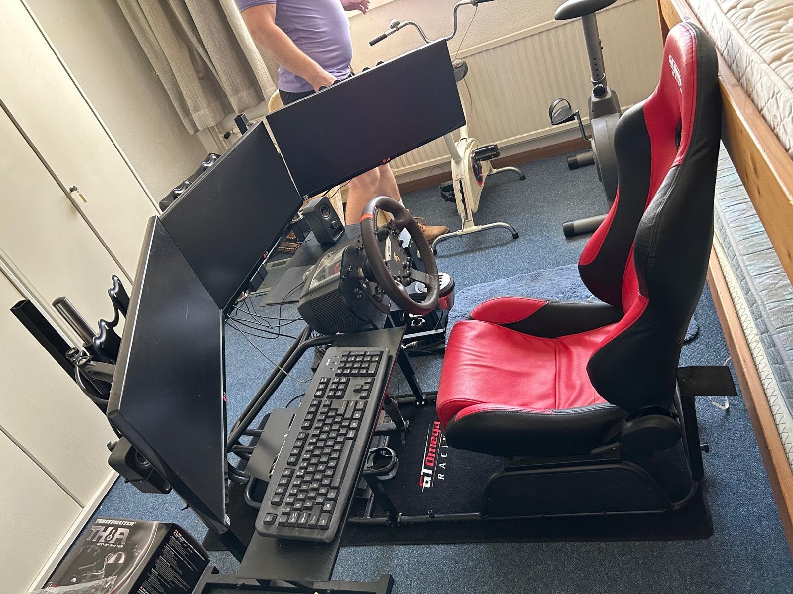 Complete Fanatec Sim Racing Setup met 3 Monitoren, Ophalen, Overige merken, Zo goed als nieuw
