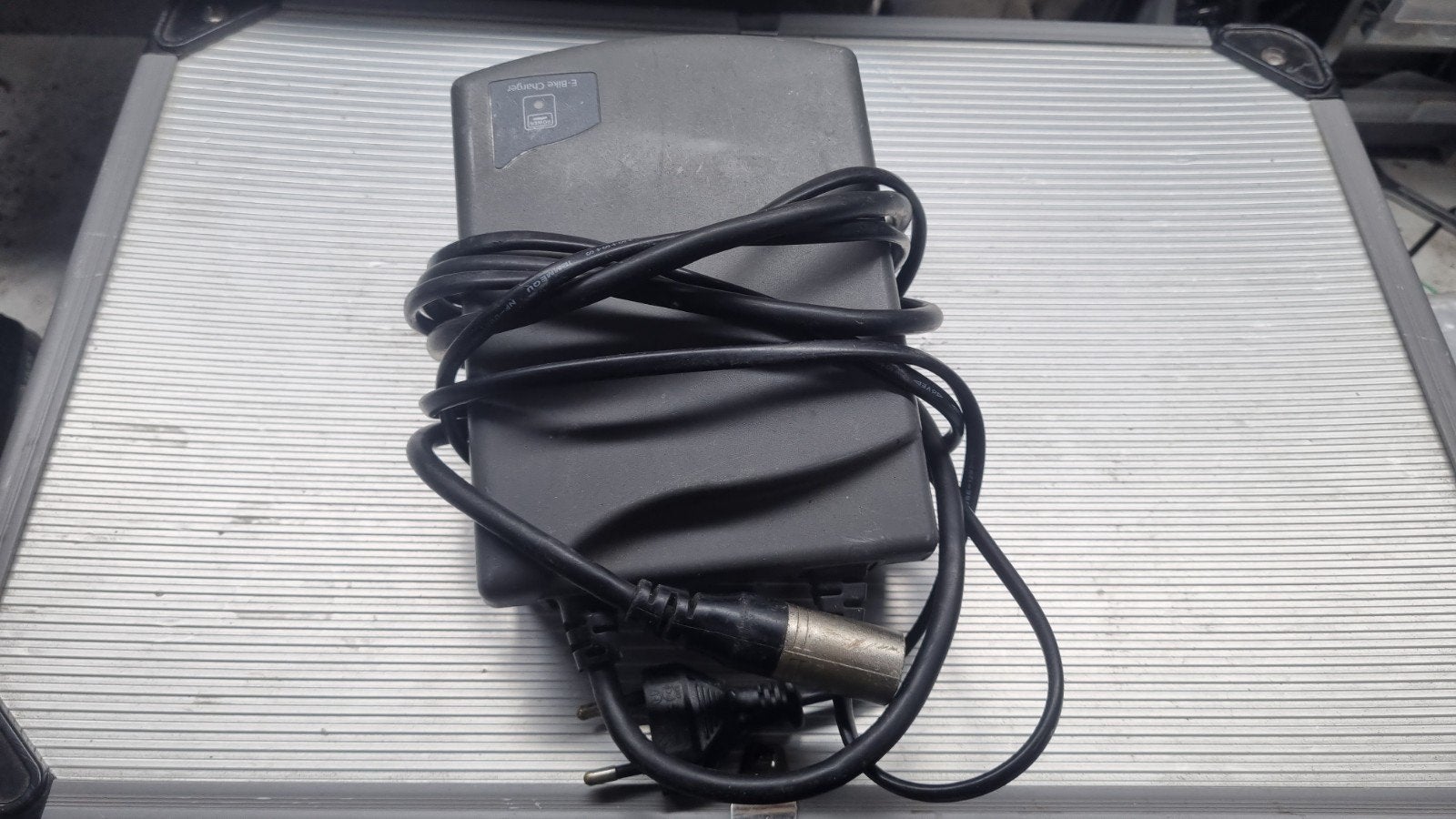 Sparta Oplader 3,4A Charger IP30 (Art.nr. 5.38.124.0340), Fietsen en Brommers, Fietsaccessoires | Fietsaccu's, Ophalen of Verzenden