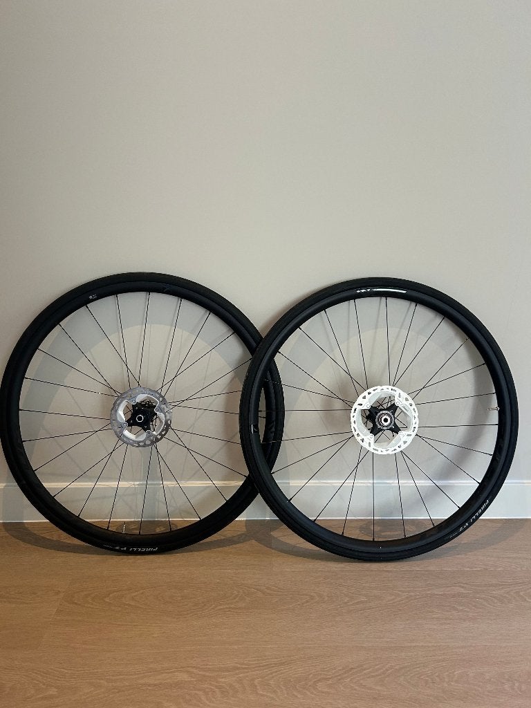 Fulcrum Racing 600 DB Wielset-Disc/Centerlock+Pirelli banden, Ophalen of Verzenden, Zo goed als nieuw, Overige typen