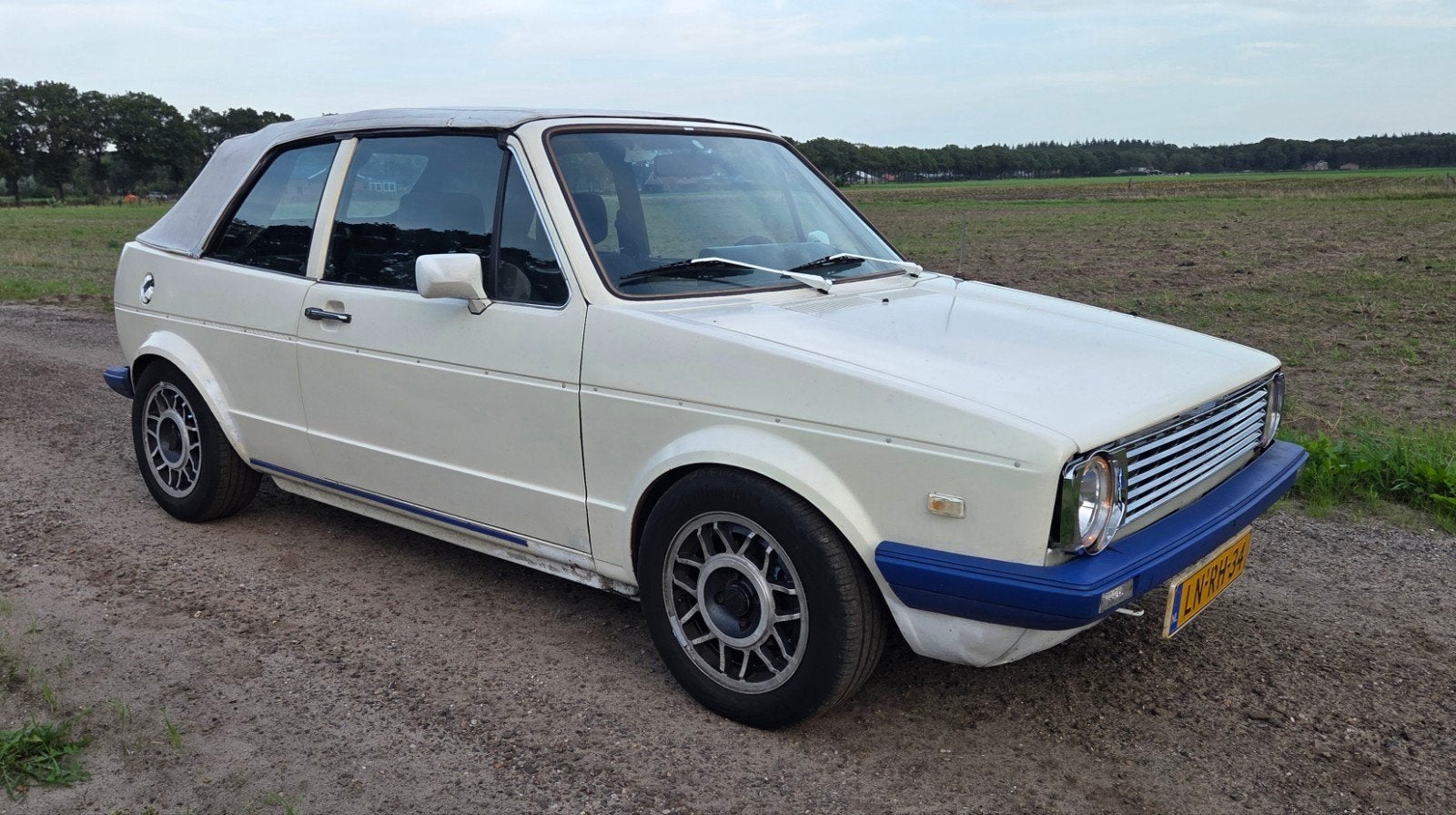 VW Golf 1 Cabrio 1986 bel. vrij, Auto's, Volkswagen, Voorwielaandrijving, 74 pk, 4 cilinders, Wit