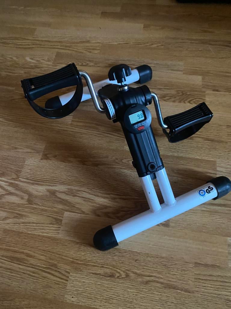 Fitnes of revalidatie stoelfiets, Ophalen of Verzenden, Zo goed als nieuw, Overige typen