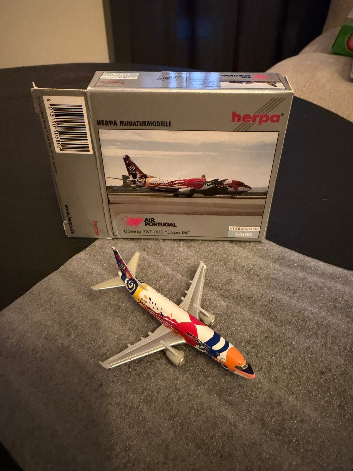 Herpa Wings 1:500 — TAP Air Portugal Boeing 737-300 "Expo 98, Verzamelen, Ophalen of Verzenden, Zo goed als nieuw, Schaalmodel