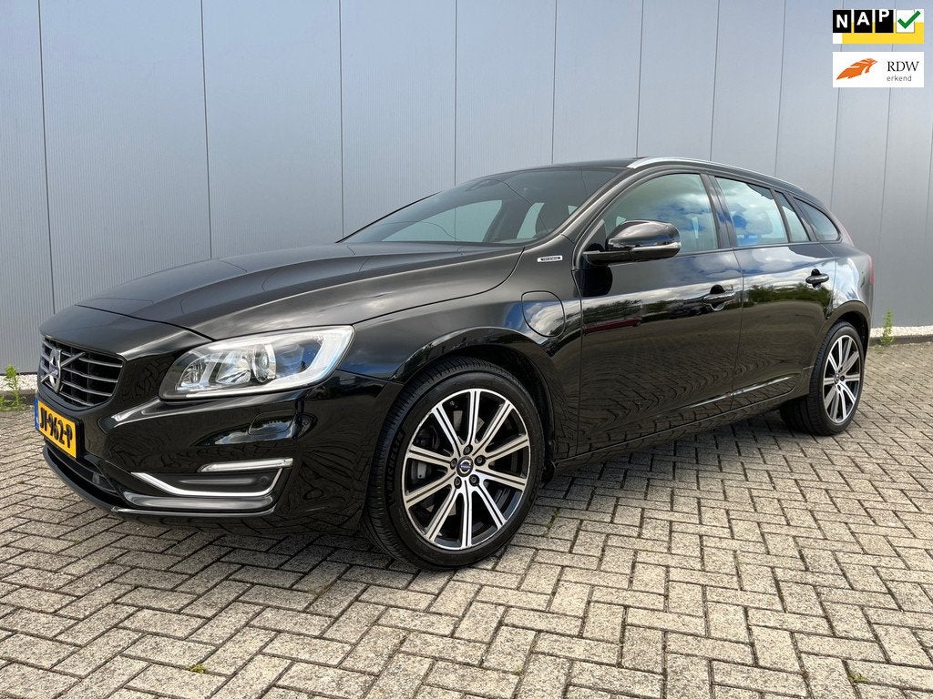 Volvo V60 2.4 D5 Twin Engine Special Edition Panorama, Auto's, Volvo, Automaat, 1880 kg, 210 min, 11 kWh