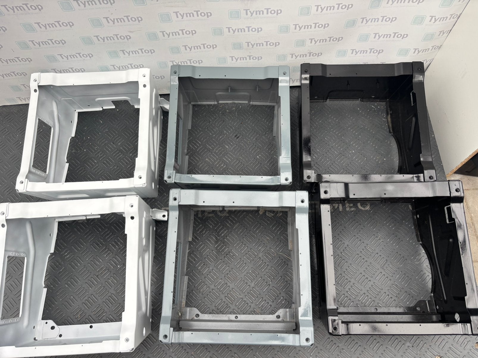 Onderbak console voor stoel Mercedes Sprinter vw crafter, Minder dan 50 cm, Tymtop, Ophalen of Verzenden, Zo goed als nieuw