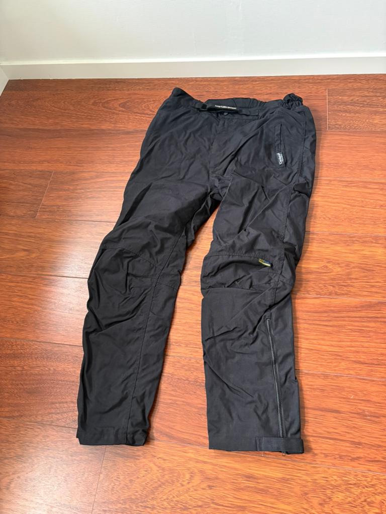Motor broek zomer/winter voor over gewone kleding, Motoren, Ophalen, Tweedehands, Broek | textiel