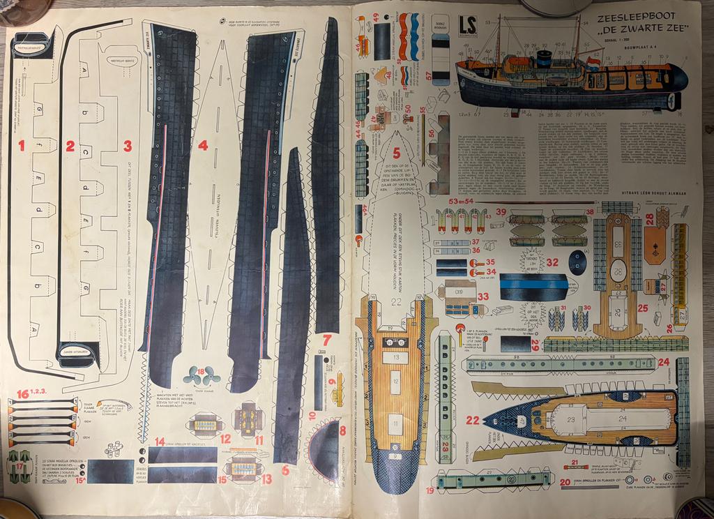 Vintage Bouwplaat Zeesleepboot "De Zwarte Zee" (Schaal 1:200, Hobby en Vrije tijd, Ophalen, Nieuw, 1:200 of kleiner, Overige merken