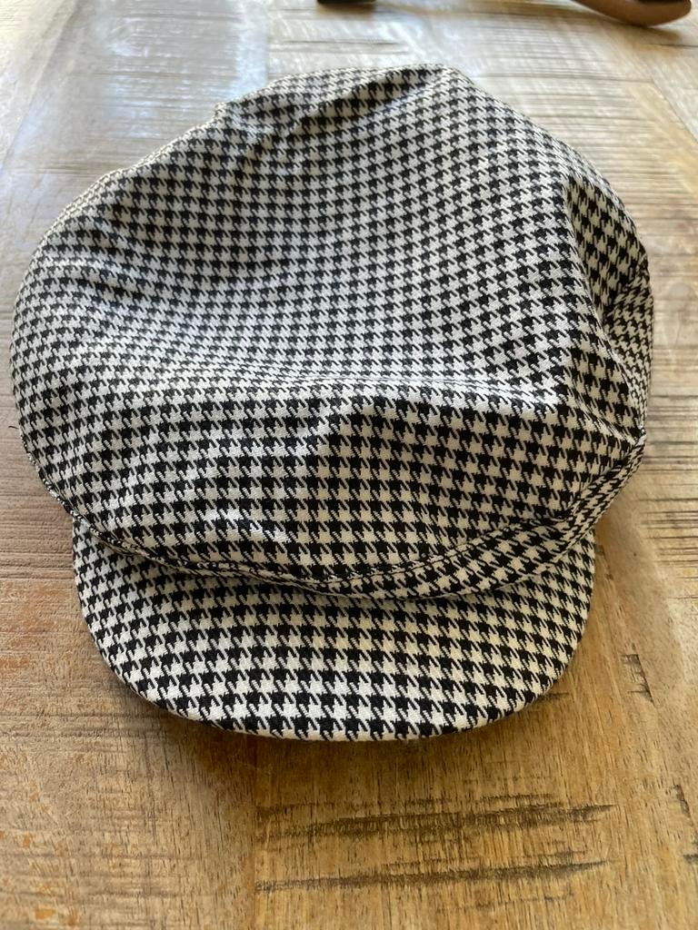 Zwart wit geruite pet, Verzenden, Zo goed als nieuw, One size fits all, Pet