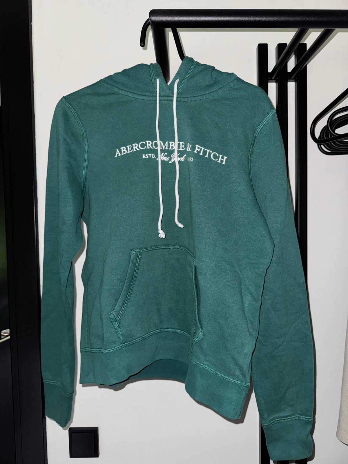 Abercrombie & Fitch hoodie - Maat M, Ophalen of Verzenden, Gedragen, Maat 38/40 (M), Groen
