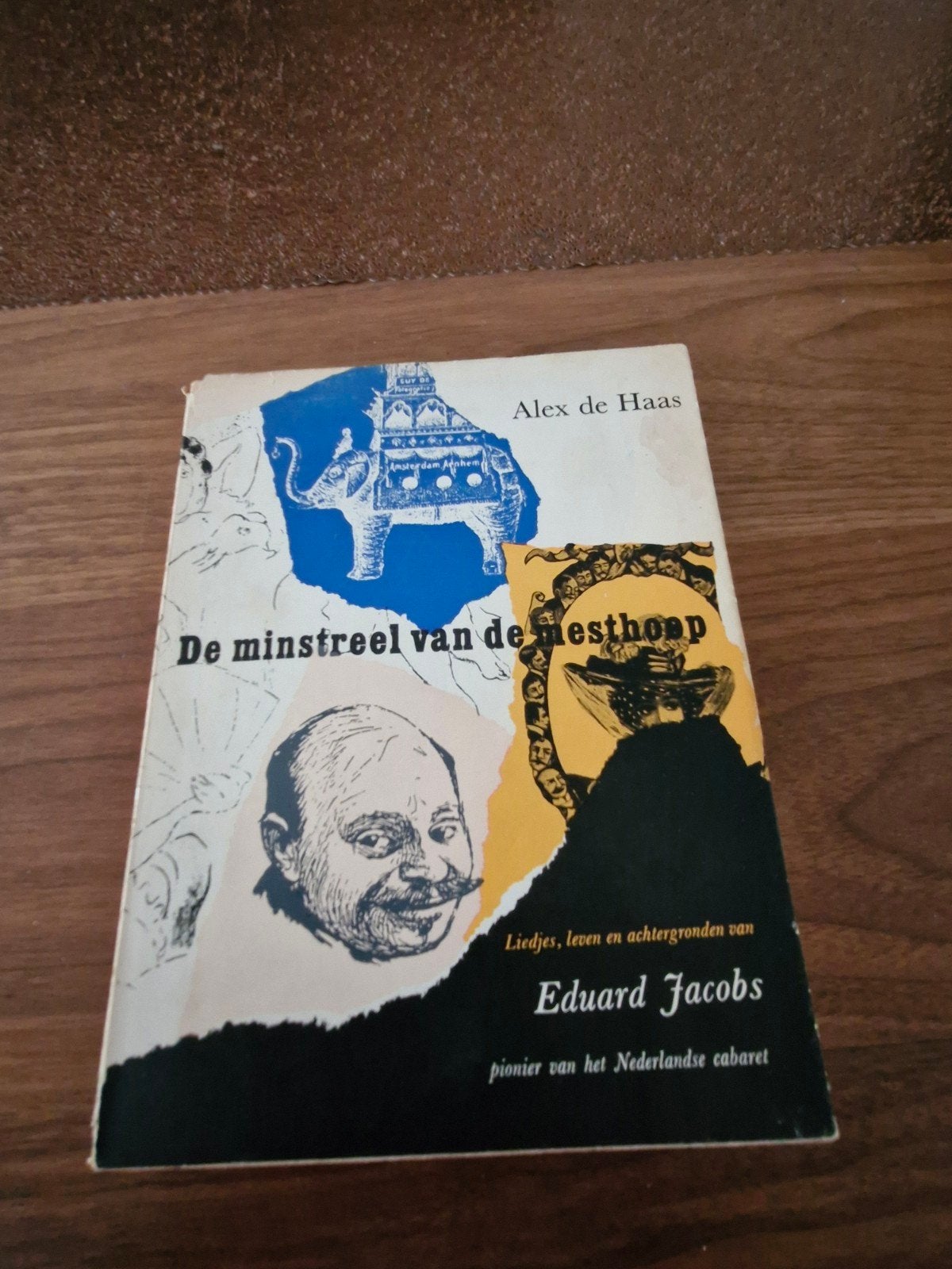 De minstreel van de mesthoop - Eduard Jacobs, Ophalen of Verzenden, Gelezen, Alex De Haas, Nederland