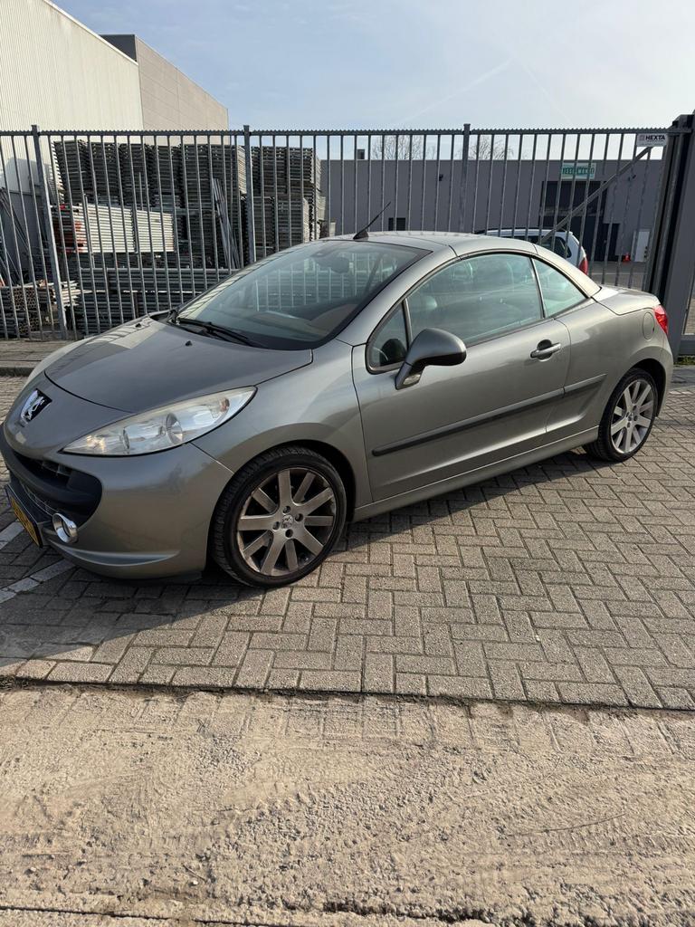 Peugeot 207 1.6 VTI CC 88KW AUT 2008 Grijs, 4 cilinders, 4 stoelen, 1366 kg, 119 pk