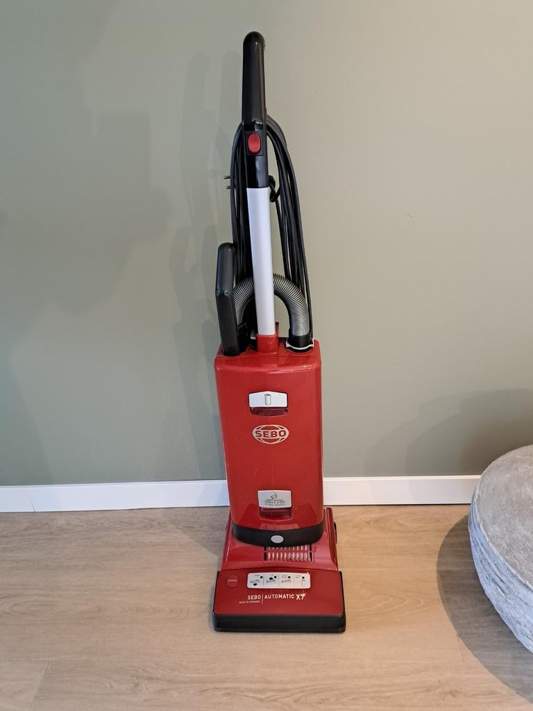 Zeer nette stofzuiger SEBO automatic X7, Witgoed en Apparatuur, Stofzuigers, Ophalen, Zo goed als nieuw
