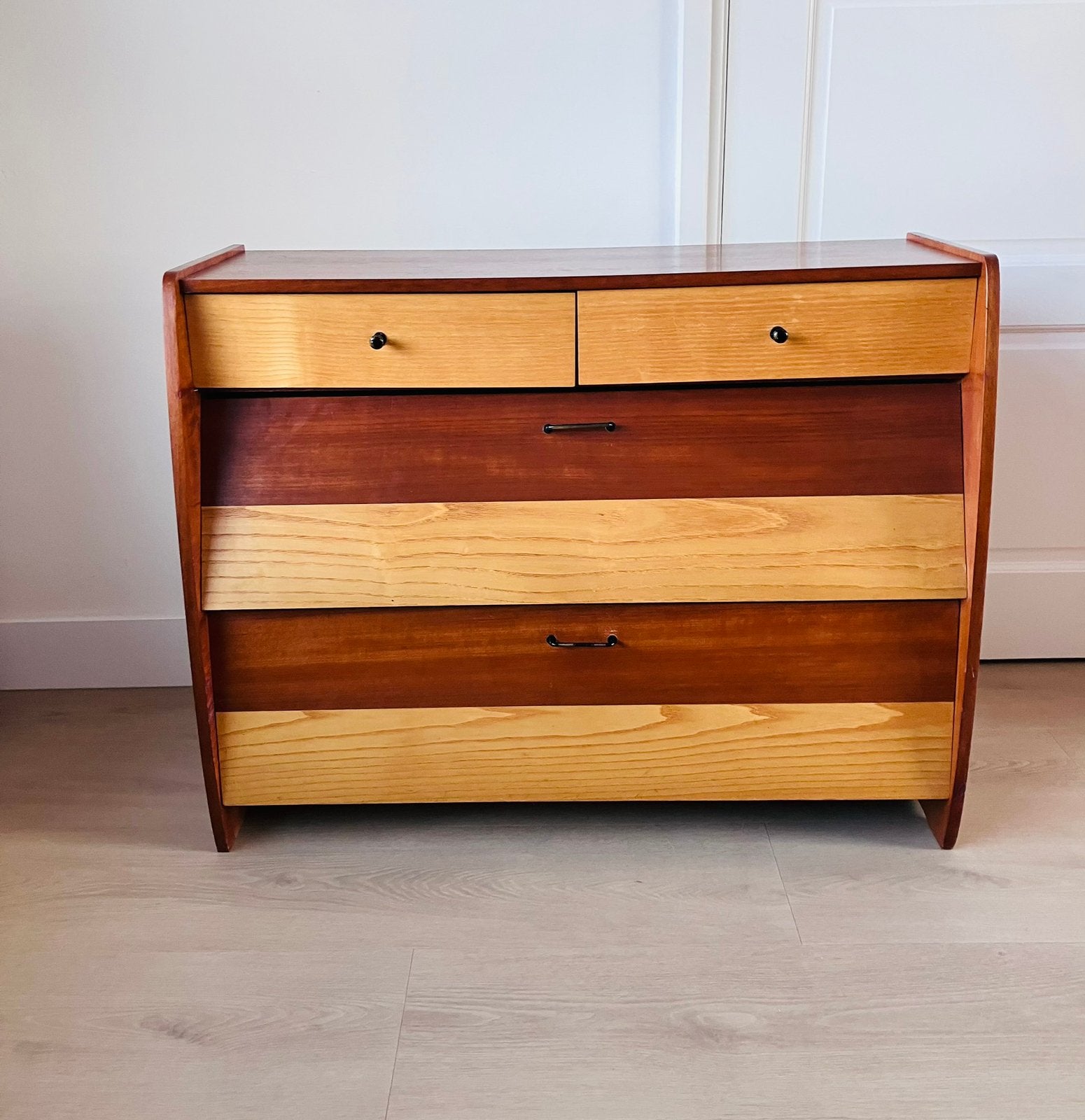 Vintage schoenenkast 2 kleurig, Huis en Inrichting, Kasten | Schoenenkasten, Ophalen, Zo goed als nieuw, Vintage