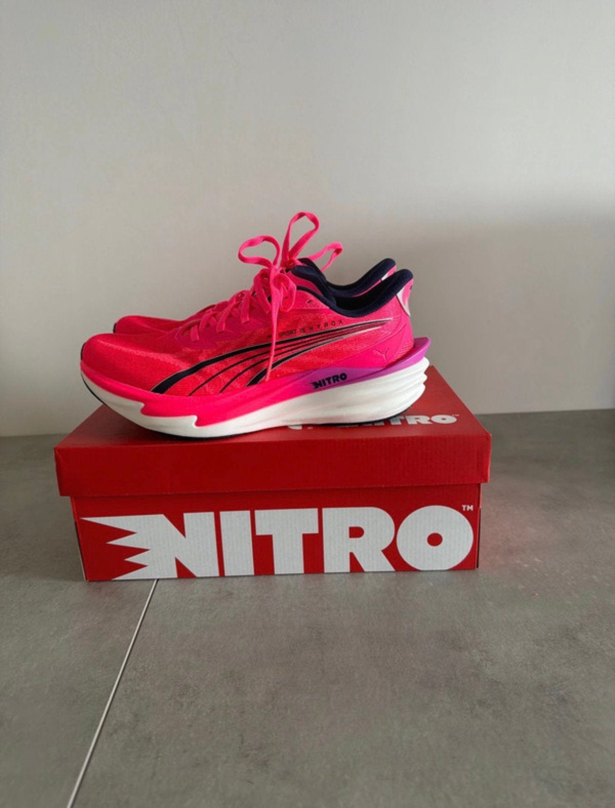 Deviate NITRO 4 Puma x Hyrox maat 41, Nieuw, Ophalen of Verzenden, Sneakers of Gympen, Roze
