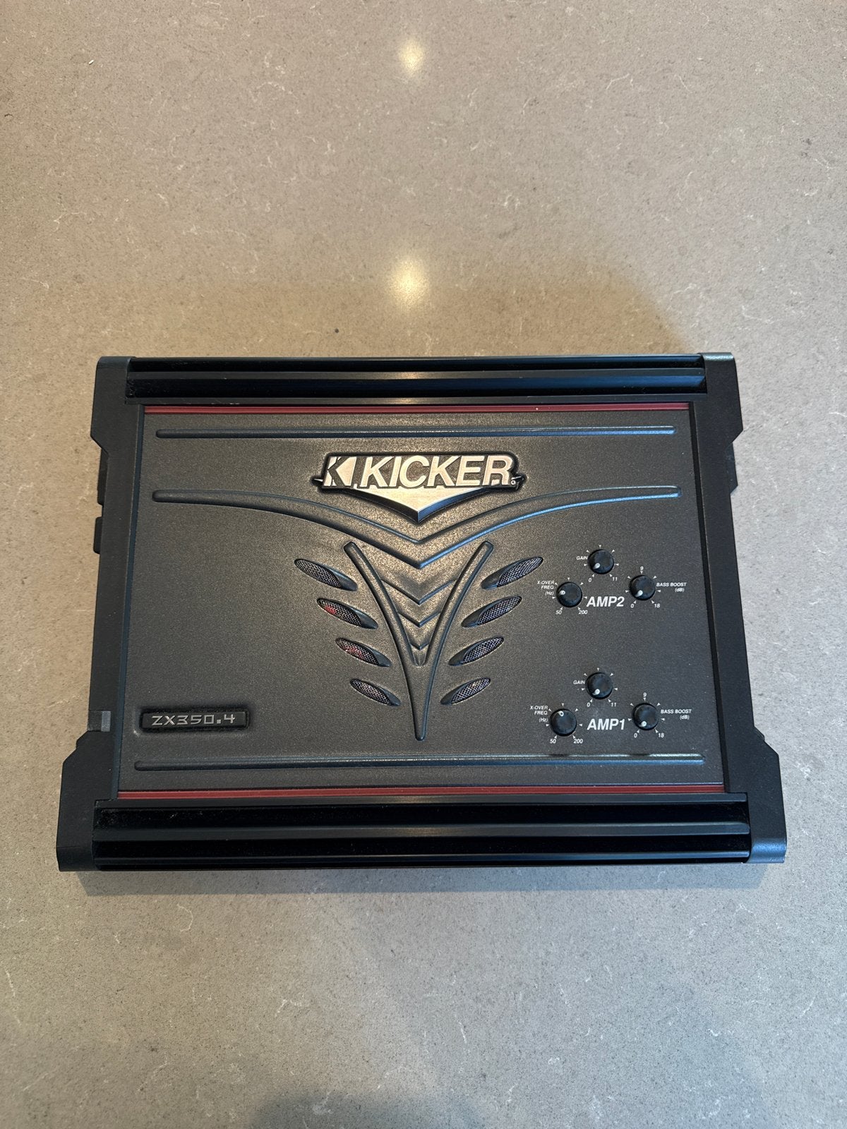 Kicker ZX350.4 Versterker - Mist 1x schroefje, 120 watt of meer, Ophalen, Overige merken, Gebruikt
