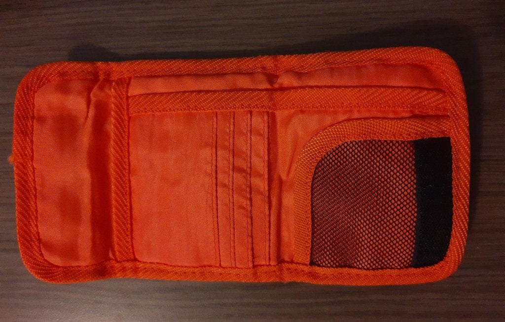 2 portemonnees, Ophalen of Verzenden, Zo goed als nieuw, Overige kleuren, Overige merken