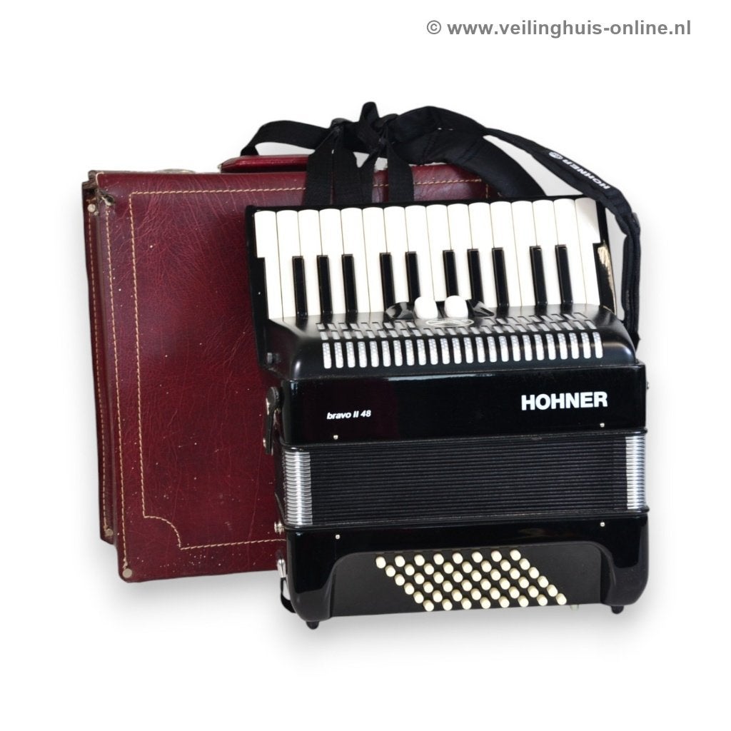 48 bas Accordeon, Ophalen, Met koffer, Hohner, 48-bas