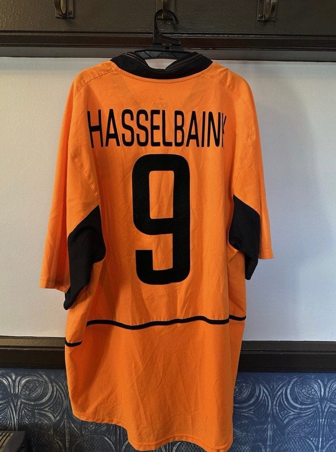 Hasselbaink Nederlands elftal 2002, Kleding | Heren, Maat 56/58 (XL), Oranje, Ophalen of Verzenden, Voetbal